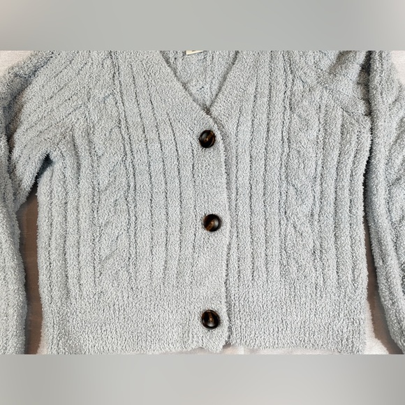 Ruby Moon Soft light Blue Knit Cropped Cardigan - Picture 2 of 8